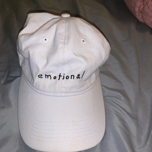 PacSun Accessories - White embroidered hat